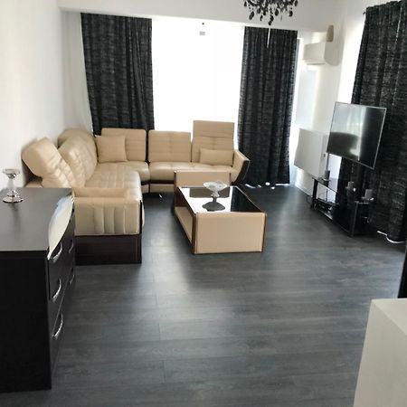 Sea Breeze Apartments Mamaia Nord De Silva Bagian luar foto
