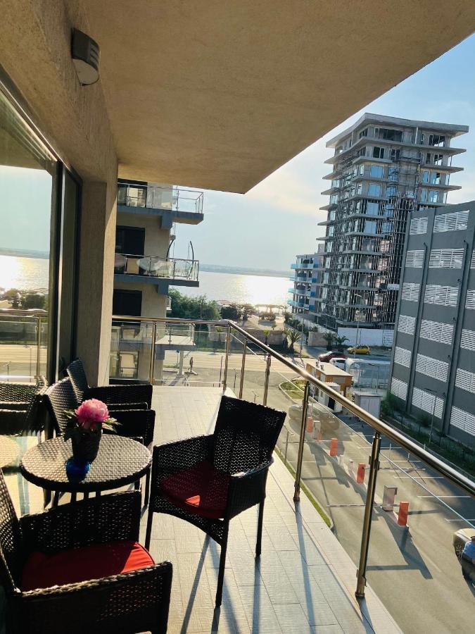 Sea Breeze Apartments Mamaia Nord De Silva Bagian luar foto