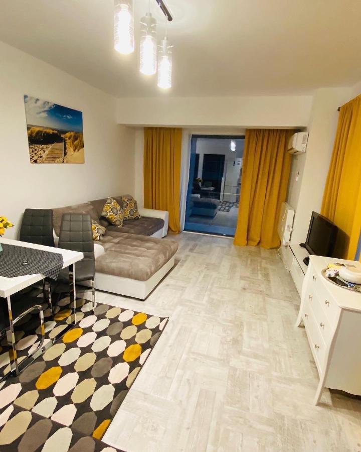 Sea Breeze Apartments Mamaia Nord De Silva Bagian luar foto
