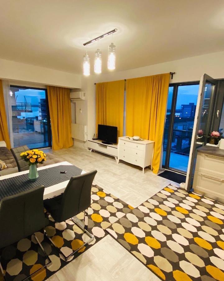 Sea Breeze Apartments Mamaia Nord De Silva Bagian luar foto