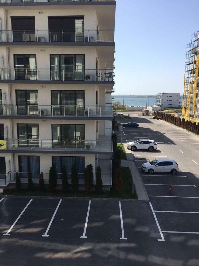 Sea Breeze Apartments Mamaia Nord De Silva Bagian luar foto