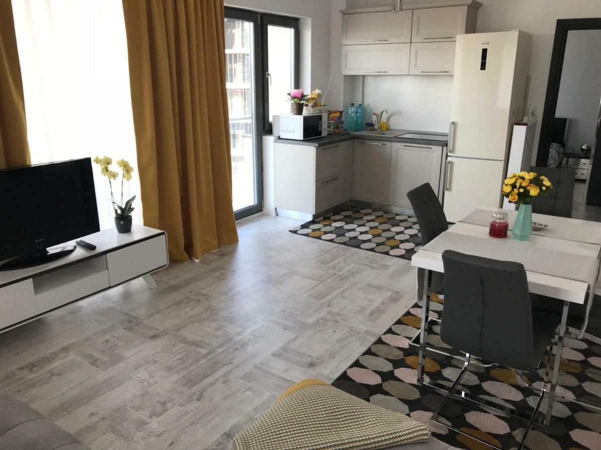 Sea Breeze Apartments Mamaia Nord De Silva Bagian luar foto