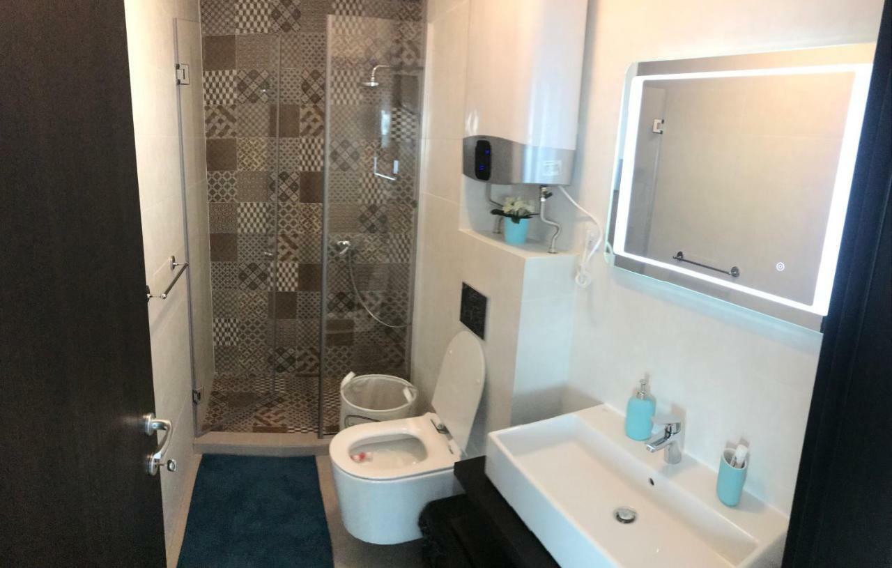 Sea Breeze Apartments Mamaia Nord De Silva Bagian luar foto