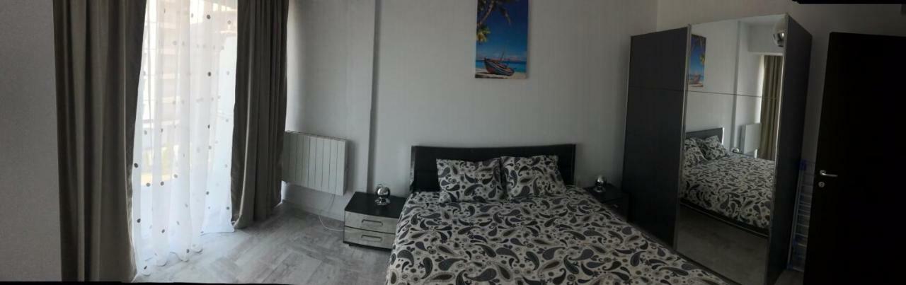 Sea Breeze Apartments Mamaia Nord De Silva Bagian luar foto